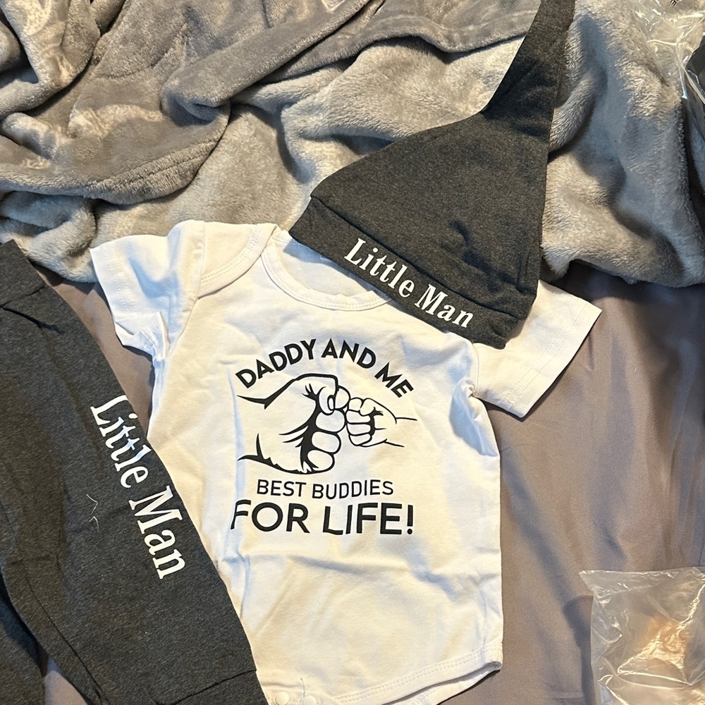 Little Man 3-Piece Baby Outfit Set - Gray & White - Picture 3 of 6